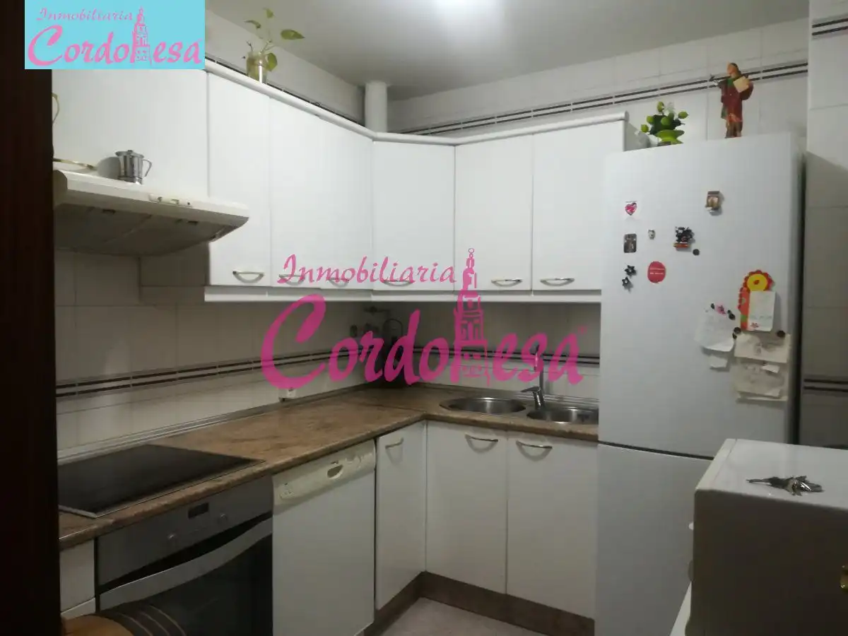 Adosado con terraza en venta en Centro