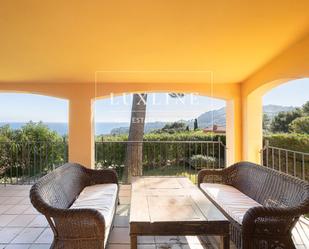 Vista exterior de Casa adosada en venda en Begur amb Aire condicionat, Calefacció i Jardí privat