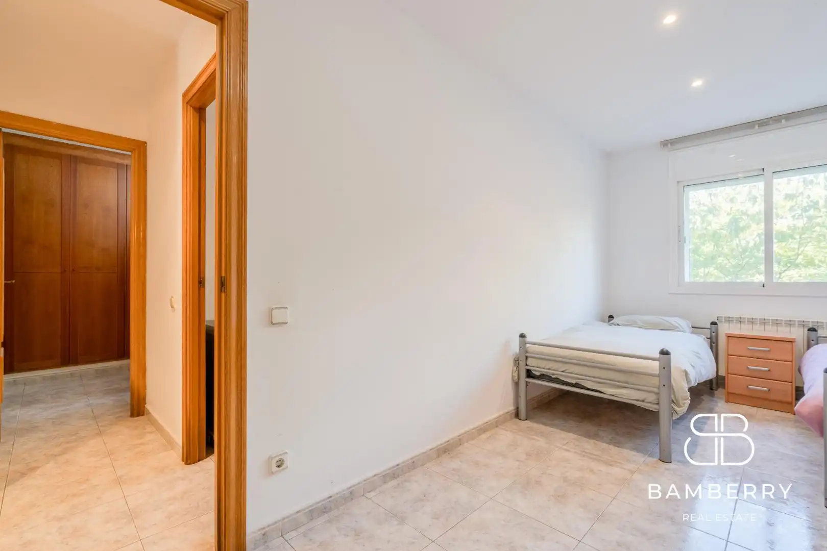 Habitación de Apartamento en venta en Sant Pol de Mar con Calefacción, Trastero y Piscina comunitaria