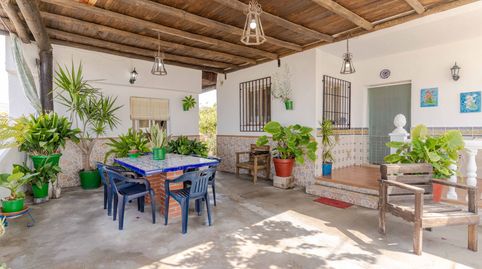 Cortijo en venta en Motril con 2 habitaciones, parcela llana, piscina y porche, Granada, imatge 2