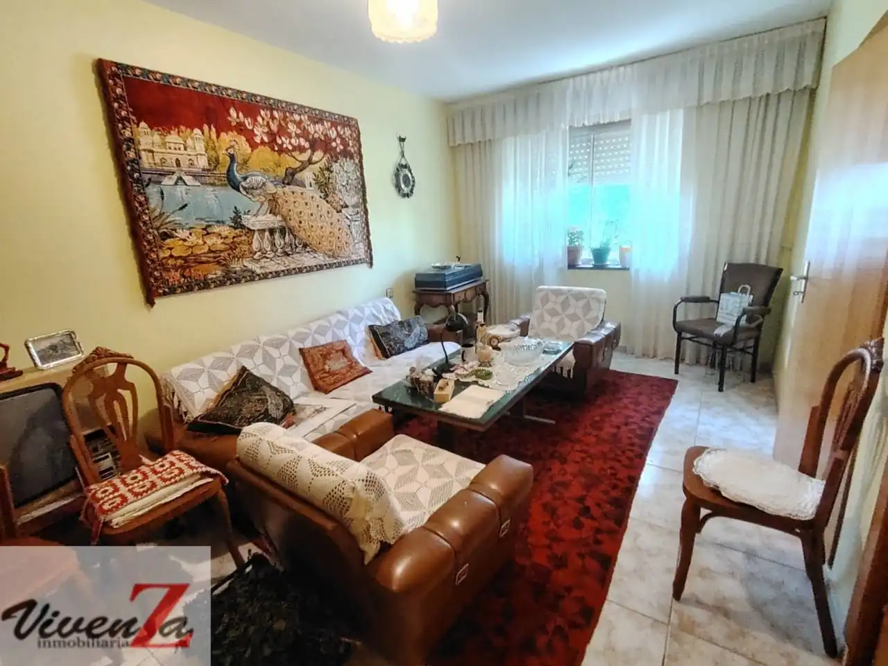 Sala d'estar de Casa o xalet en venda en Zamora Capital  amb Calefacció, Jardí privat i Terrassa