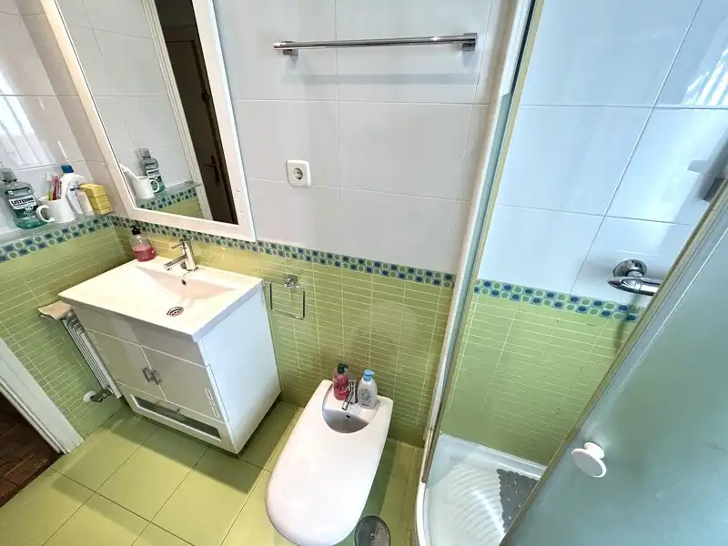 Baño de Piso en venta en Madrid con Aire acondicionado, Calefacción y Terraza