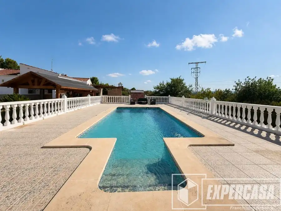 Piscina de Casa o chalet en venta en Llíria con Aire acondicionado, Trastero y Piscina