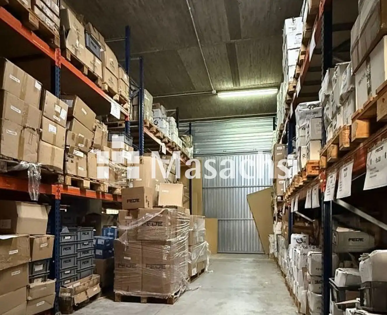 Nau industrial en venda en Badalona
