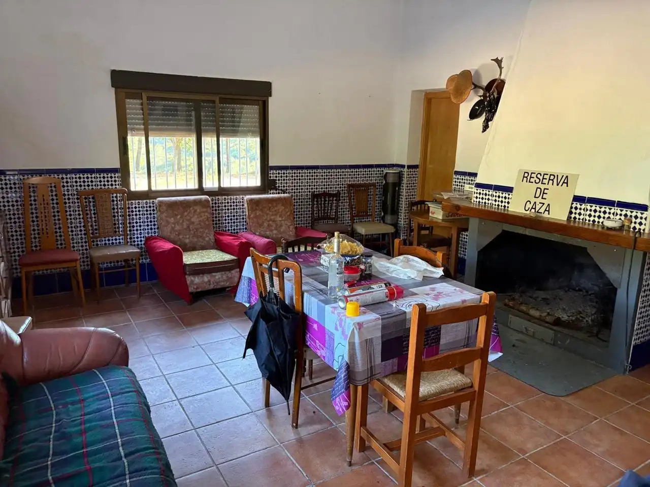 Menjador de Finca rústica en venda en Buñol amb Jardí privat, Terrassa i Traster