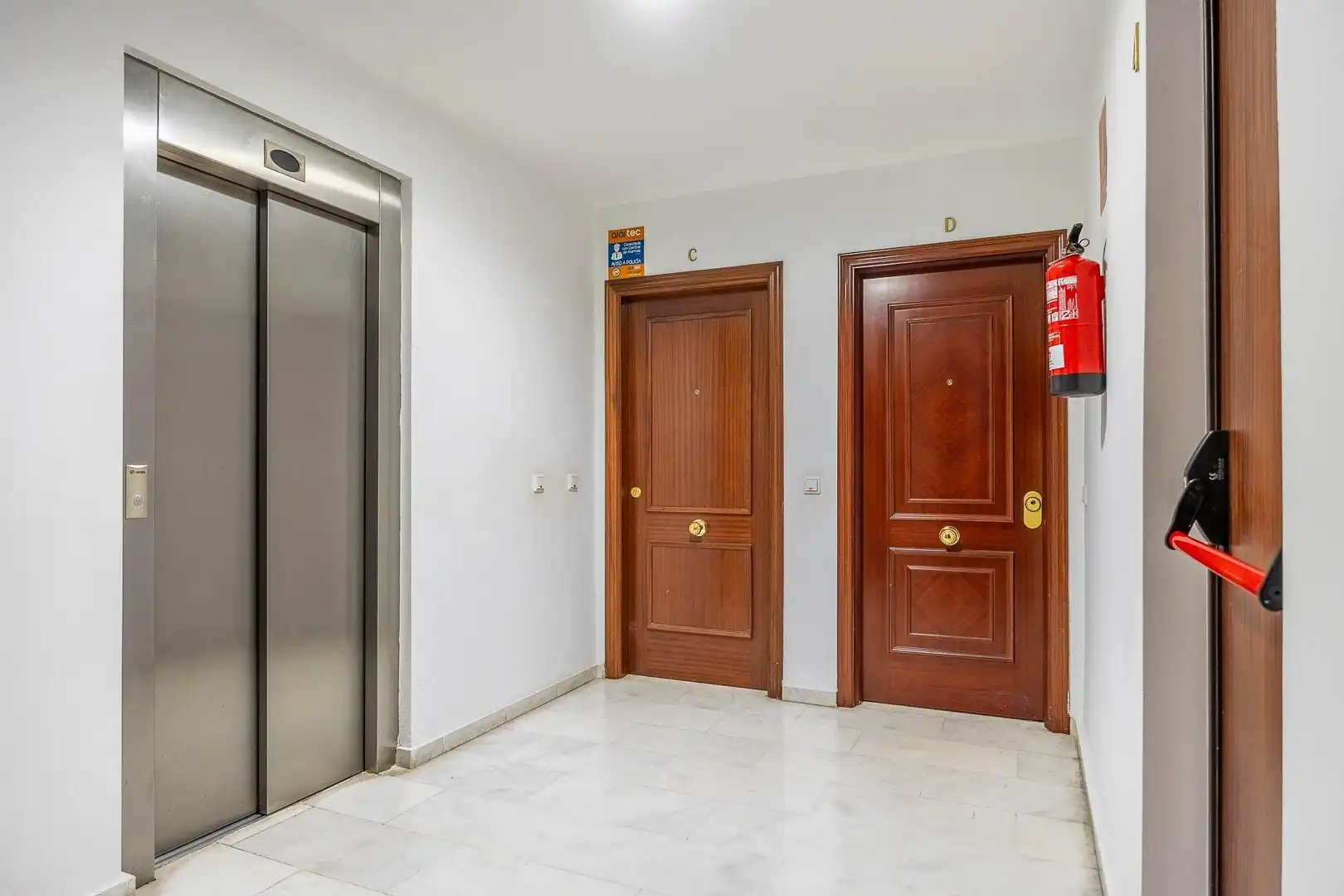 Piso en venta en Mairena del Aljarafe con Aire acondicionado, Terraza y Trastero