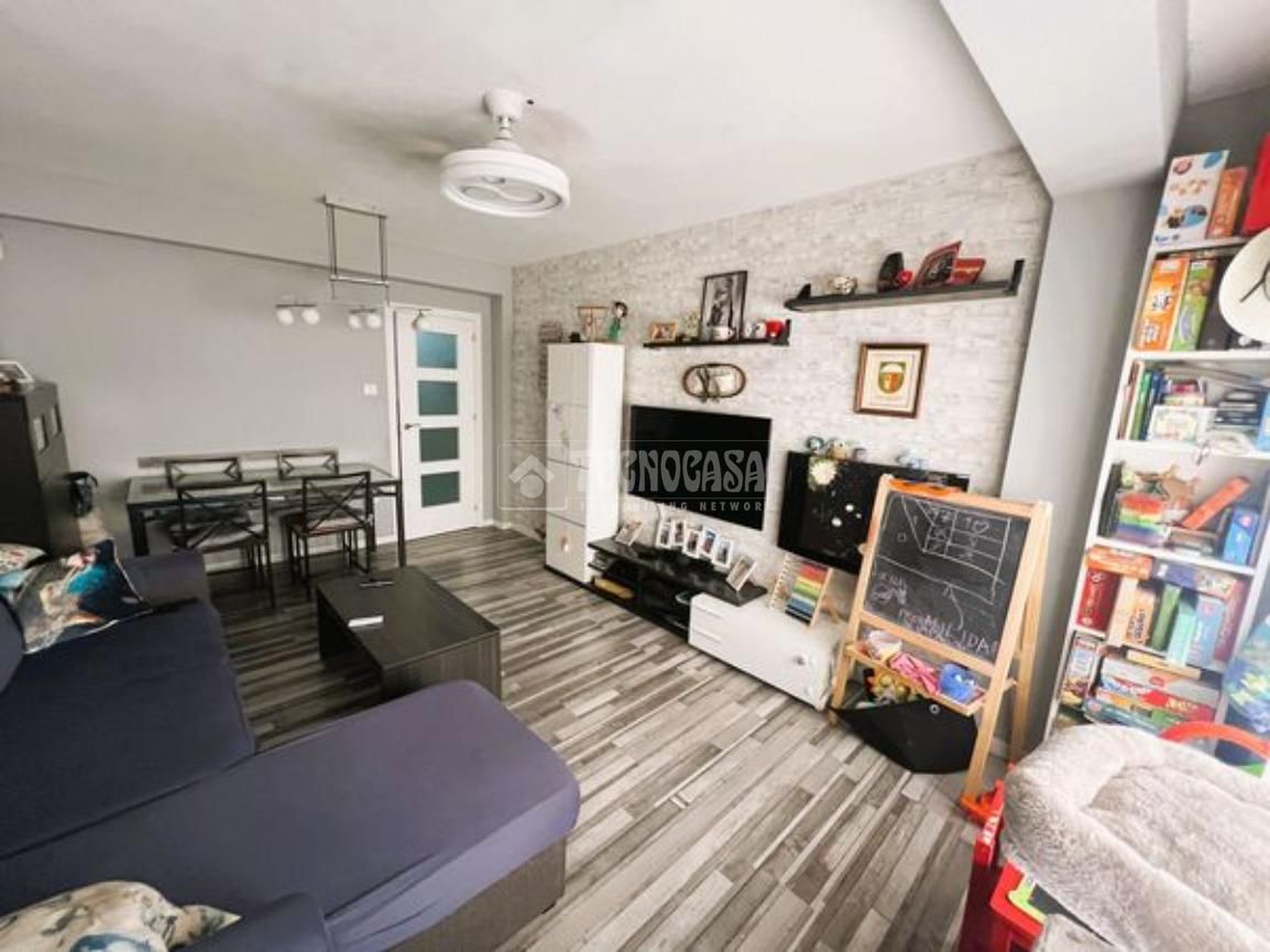 Living room of Flat for sale in Alaquàs  with Air Conditioner, Heating and Balcony