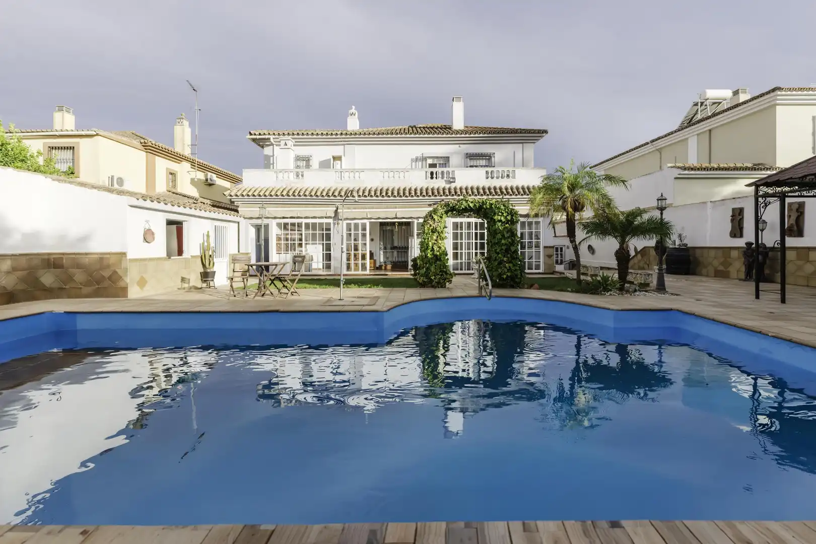 Xalet amb piscina en venda a Calle de la Hiedra