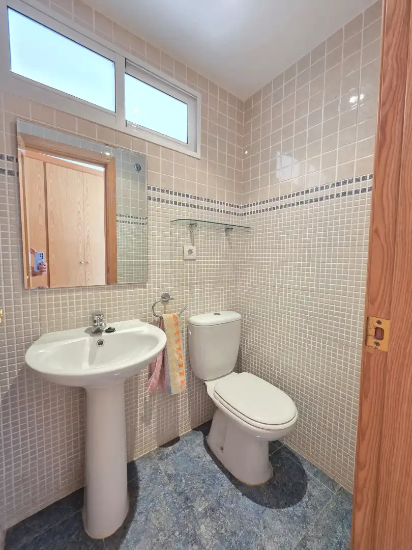 Bathroom of Flat for rent in Foios, Valencia