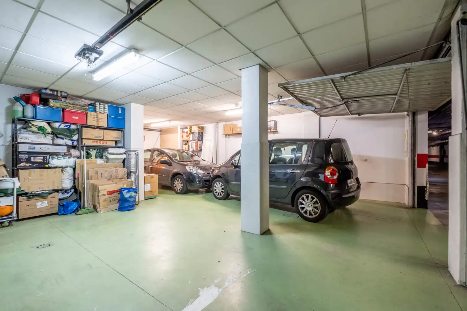 Parking of Detached homes for sale in Zaragoza  with Air Conditioner, Heating and Community pool