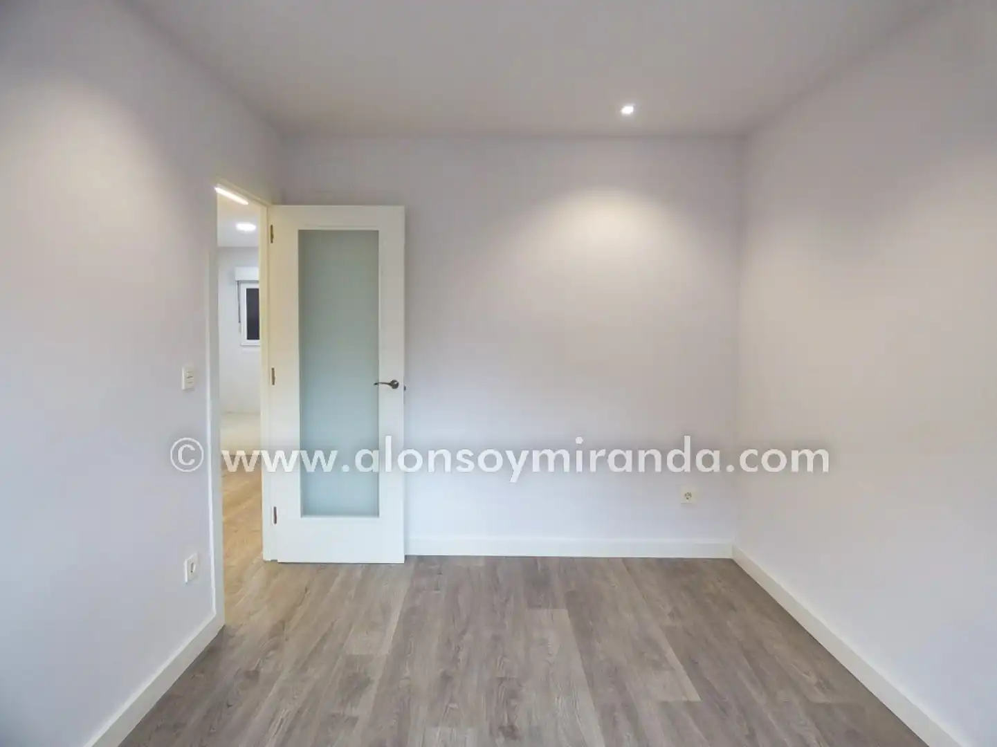 Wohnung zur Miete in Gijón  mit Heizung und Abstellraum