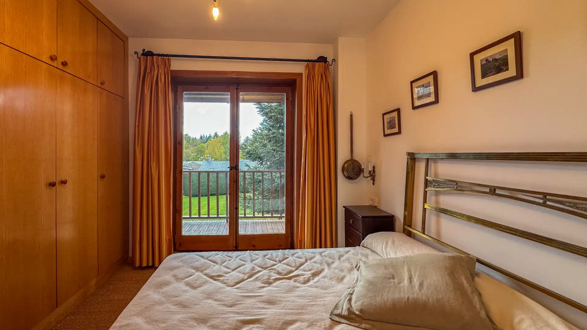 Adosado con terraza en venta en Plaça de l'Escola 22, imagen 14