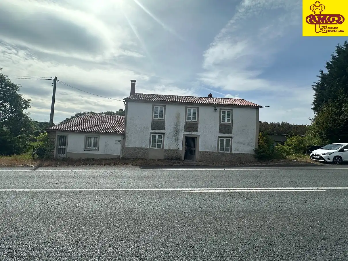 Vista exterior de Casa o chalet en venta en O Pino  con Jardín privado, Terraza y Amueblado