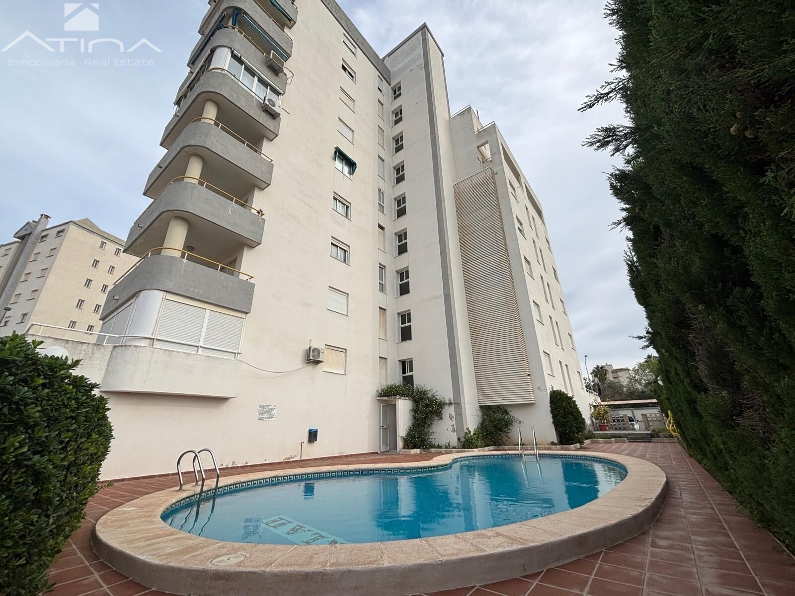 Swimming pool of Apartment for sale in Gandia  with Terrace and Community pool
