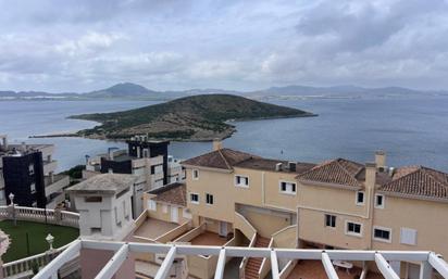 Vista exterior de Dúplex en venda en La Manga del Mar Menor amb Terrassa, Moblat i Balcó