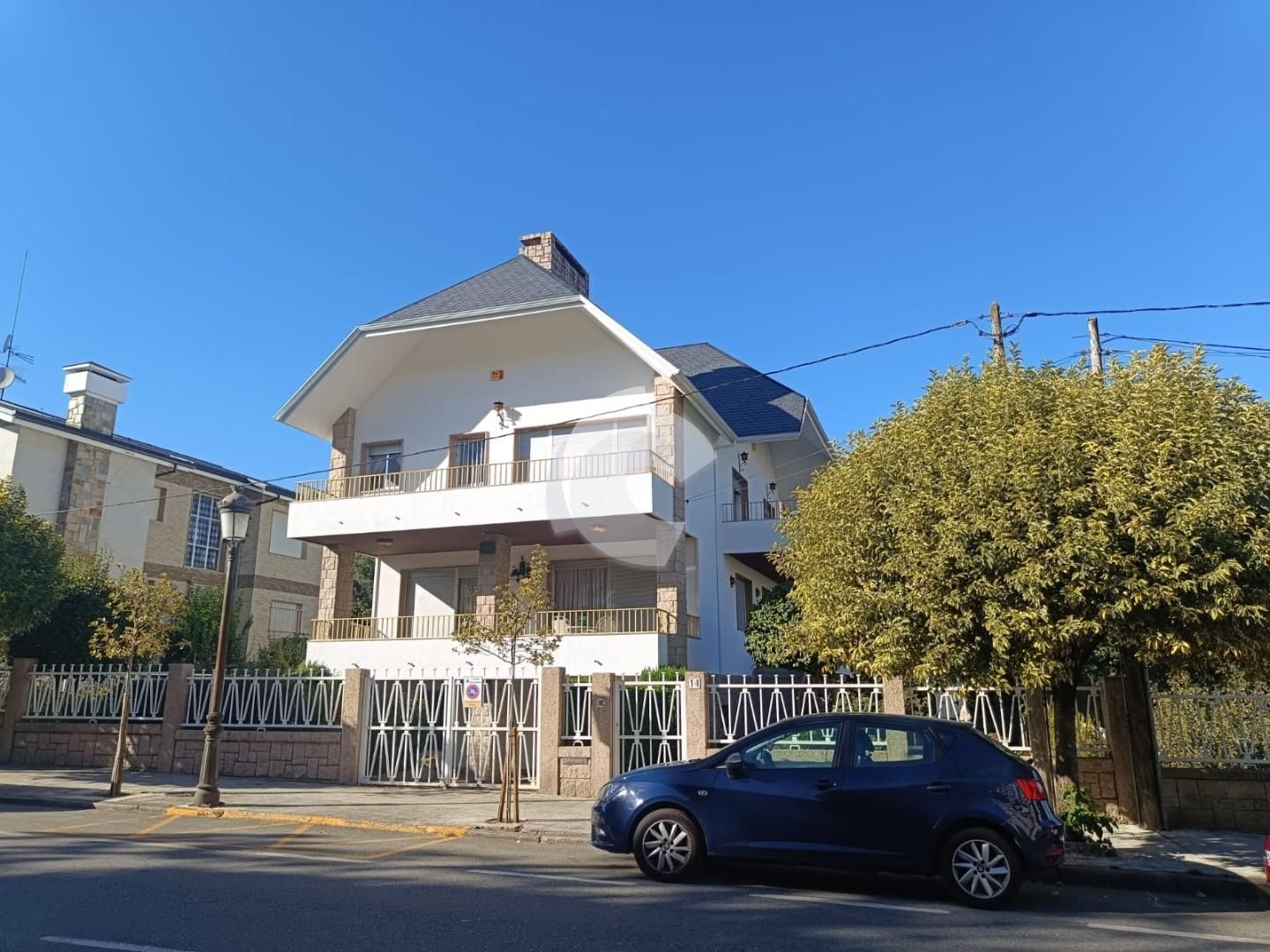 Vista exterior de Casa o xalet de lloguer en O Carballiño  