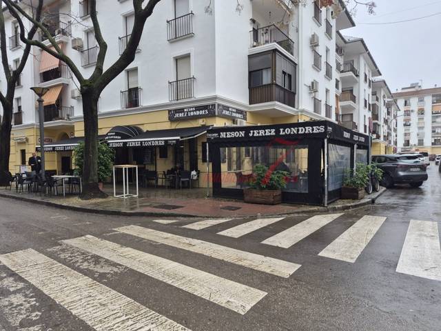 Local comercial en Venta en Plaza de Toros