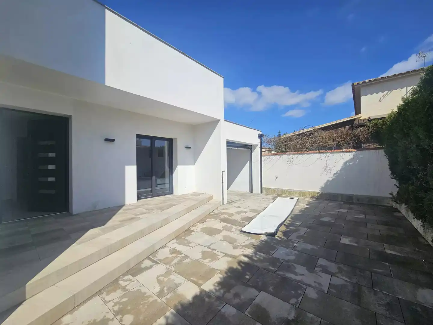 Exterior view of Houses for sale in Empuriabrava  with Air Conditioner, Heating and Swimming Pool
