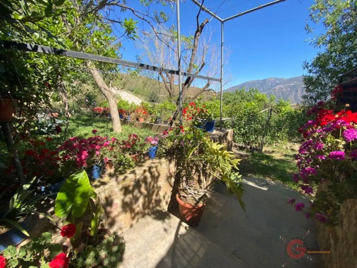 Finca rústica en venta en Lanjarón