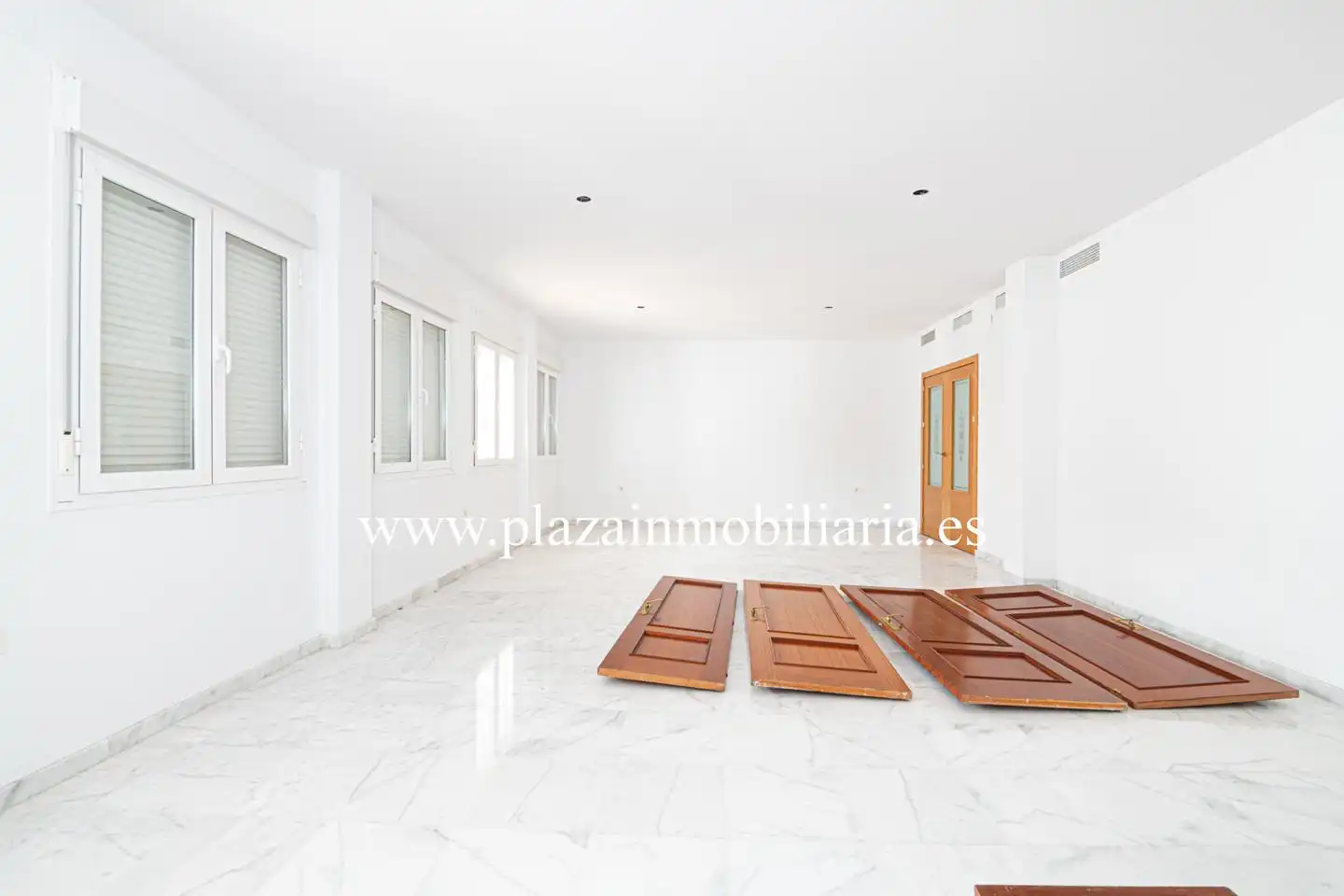 Houses for sale in Lucena  with Terrace, Storage room and Balcony