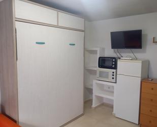 Kitchen of Study to rent in  Granada Capital  with Air Conditioner