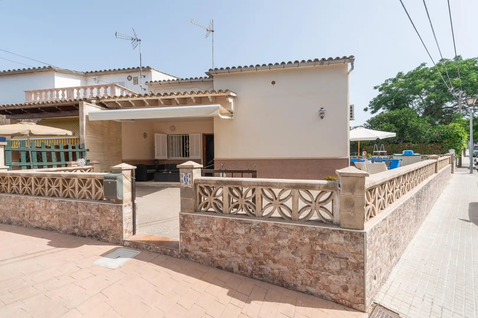 Vista exterior de Casa adosada en venta en Alcúdia
