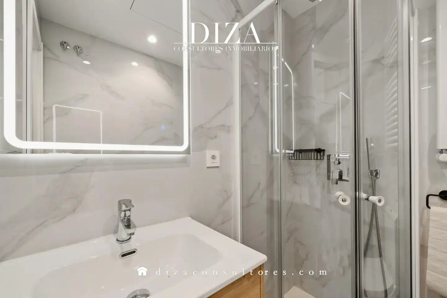 Badezimmer von Dachboden zur Miete in Retiro
