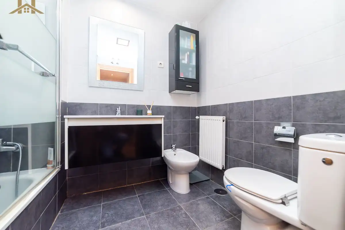 Baño de Piso en venta en Arroyomolinos (Madrid) con Calefacción, Jardín privado y Terraza