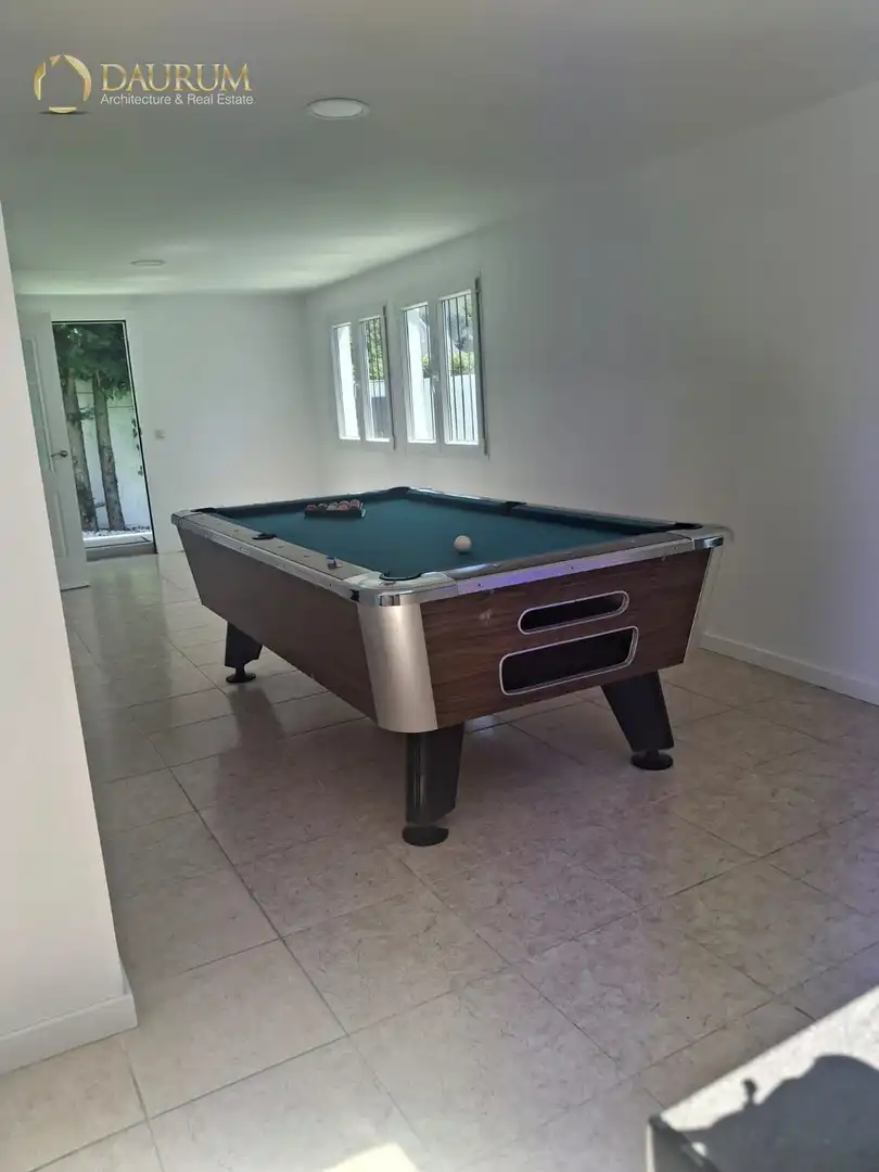 Piscina de Casa o chalet en venta en El Espinar con Aire acondicionado, Calefacción y Trastero