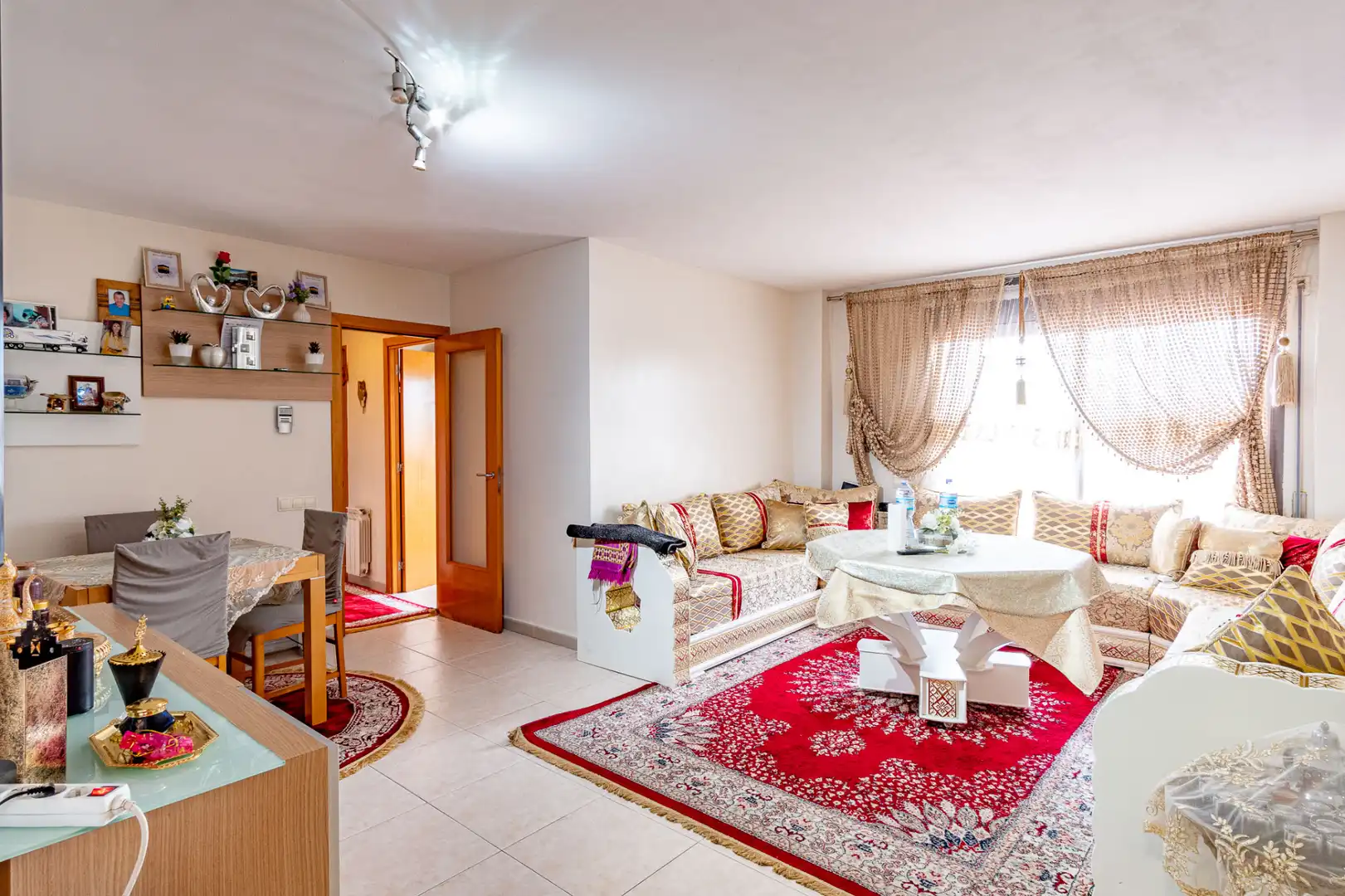 Living room of Flat for sale in Figueres  with Heating and Terrace