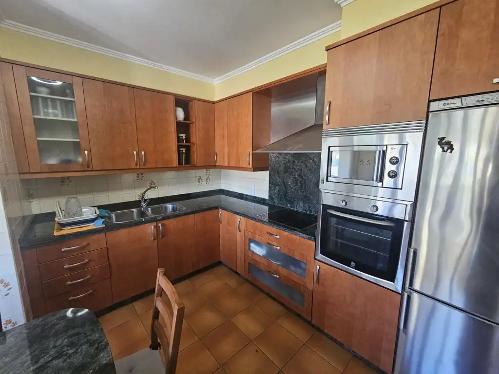 Cuina de Casa o xalet en venda en Boiro amb Calefacció, Jardí privat i Parquet