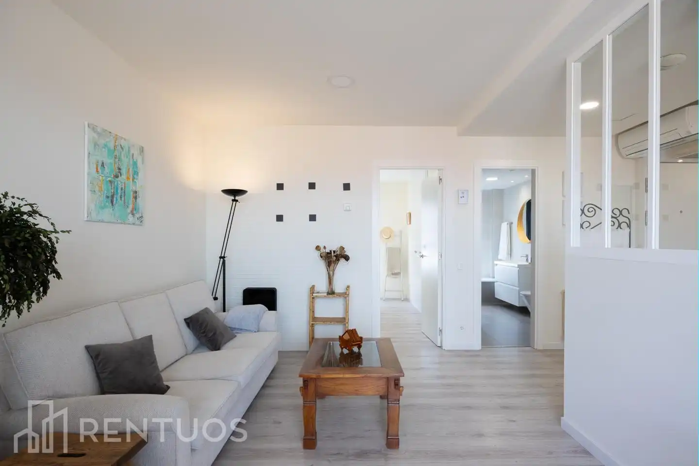 Wohnzimmer von Dachboden zur Miete in Madrid mit Klimaanlage, Heizung und Terrasse