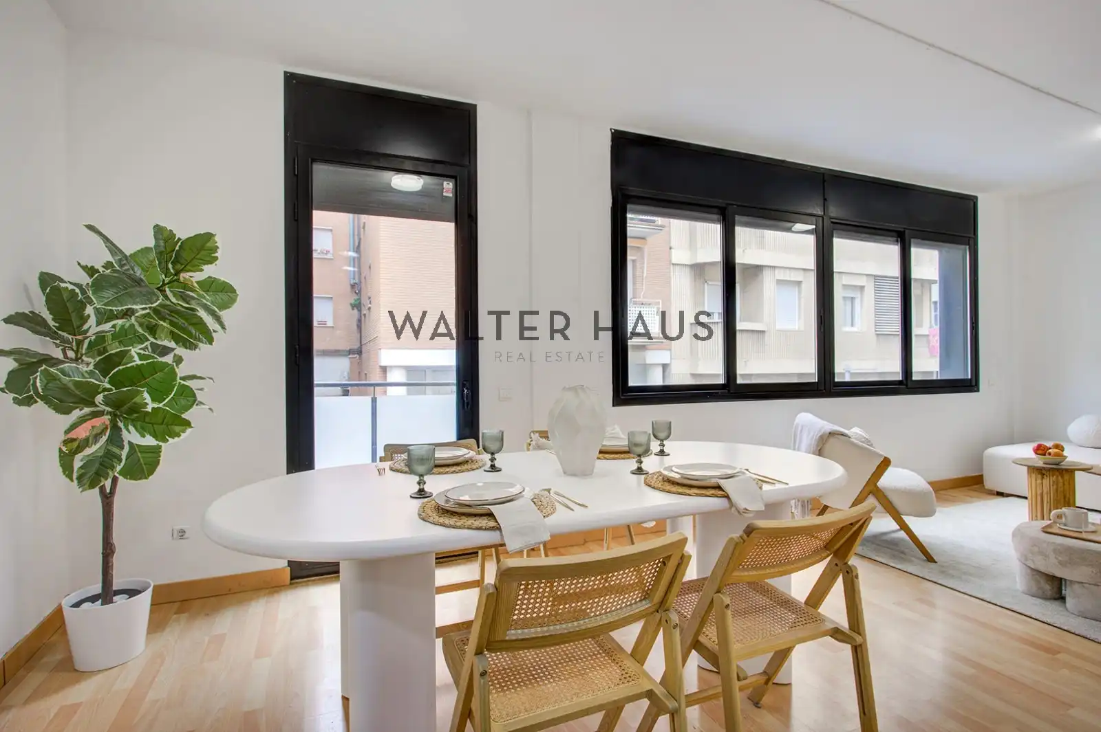 Dining room of Houses for sale in Barcelona  with Air Conditioner, Heating and Terrace