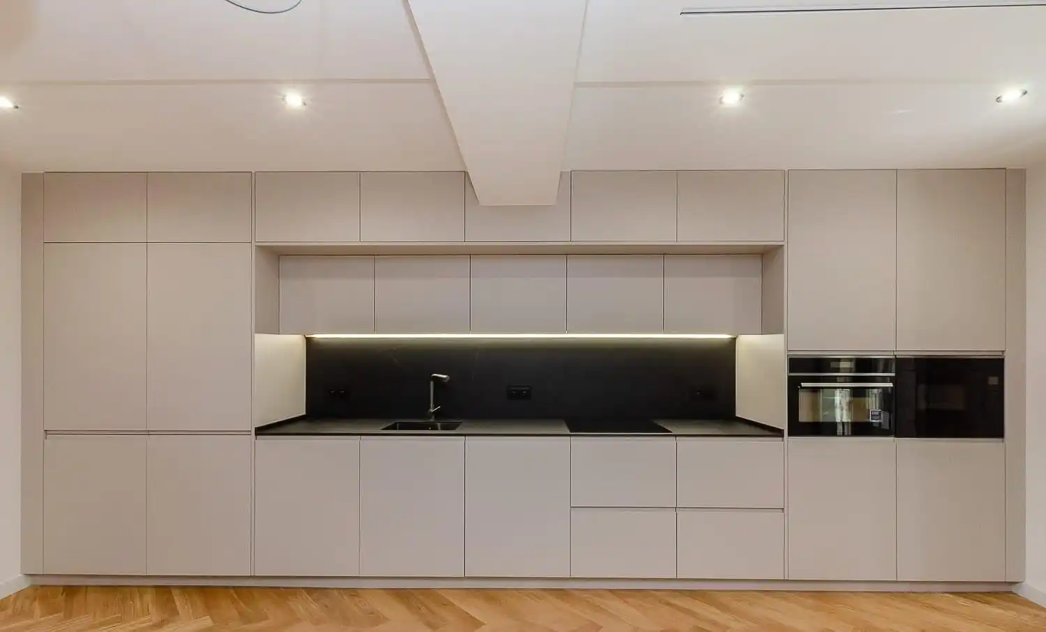 Cocina de Ático en venta en Calella con Calefacción, Terraza y Balcón