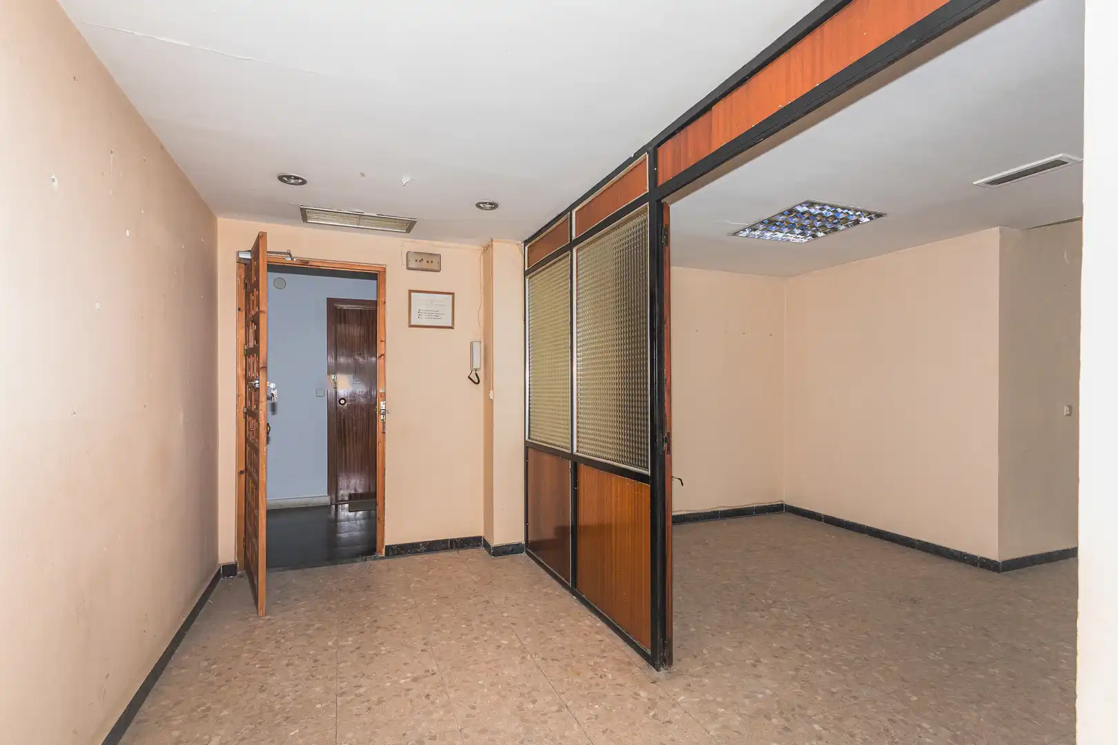 Oficina en venta en C/ Donoso Cortéss, Casco Antiguo
