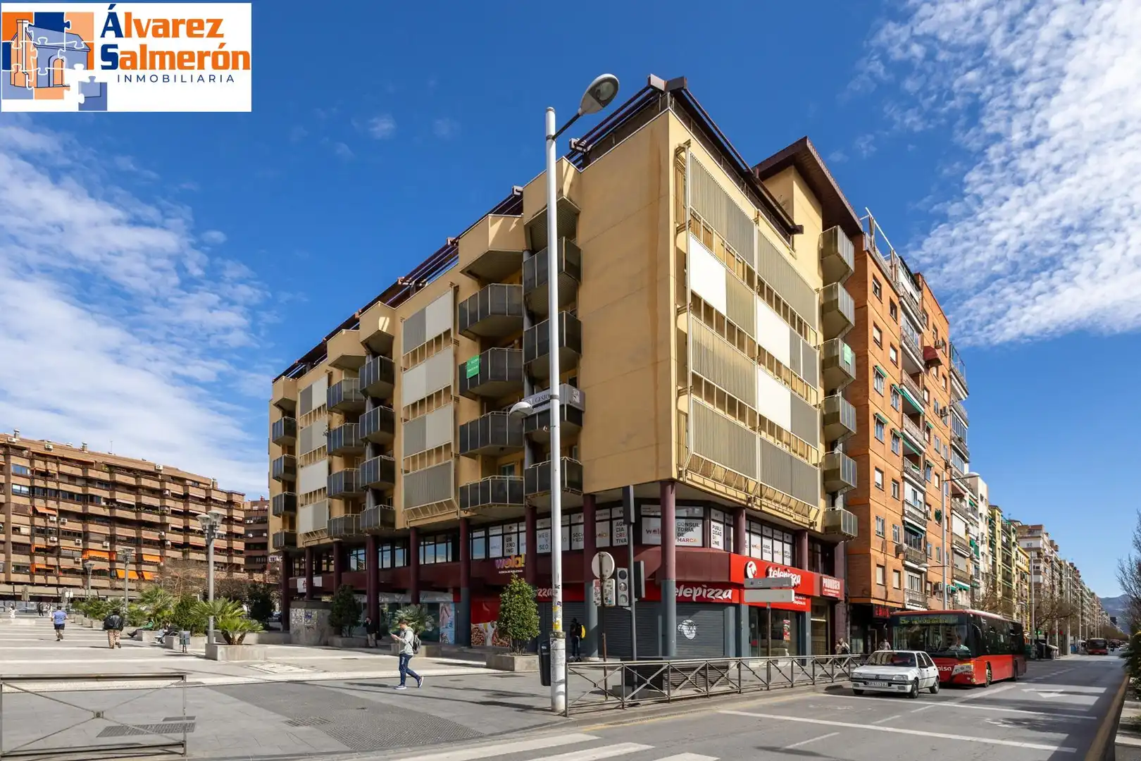Exterior view of Flat for sale in  Granada Capital  with Air Conditioner, Heating and Terrace