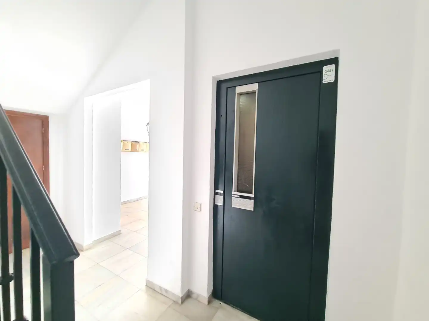 Flat for sale in Sevilla  with Air Conditioner, Terrace and Balcony