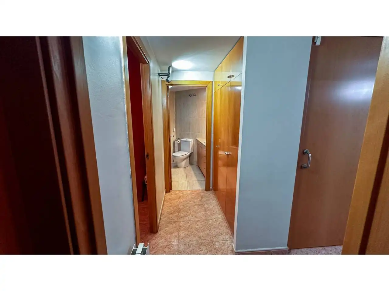 Baño de Piso en venta en Terrassa con Aire acondicionado, Calefacción y Balcón