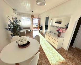 Sala d'estar de Apartament en venda en Orihuela amb Aire condicionat, Terrassa i Piscina comunitària