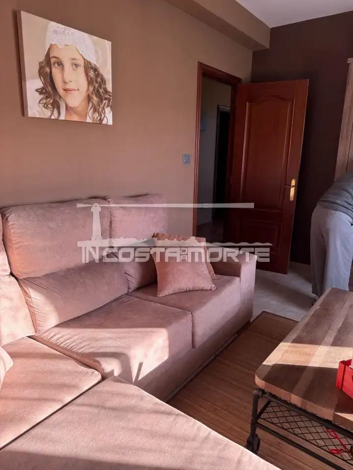 Sala de estar de Casa o chalet en venta en Muxía con Calefacción, Jardín privado y Trastero