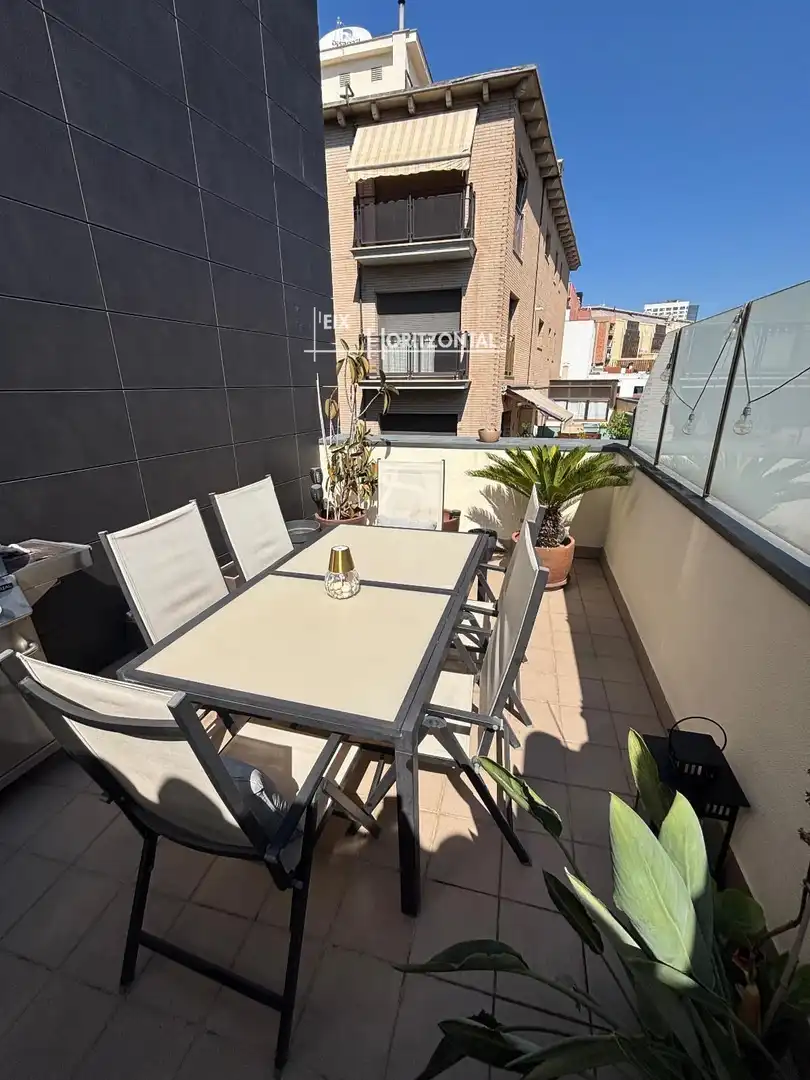 Terrassa de Dúplex de lloguer en Sabadell amb Aire condicionat, Calefacció i Moblat