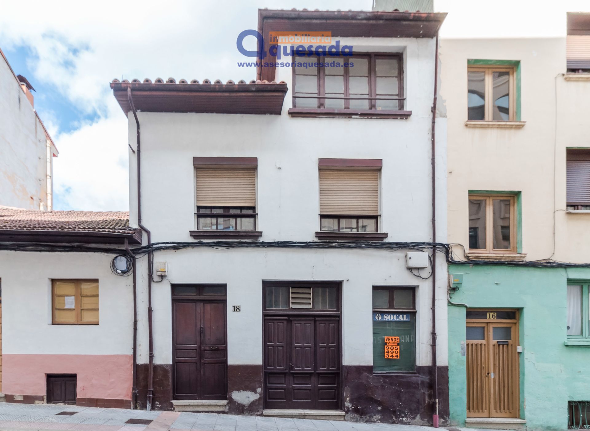 Exterior view of Single-family semi-detached for sale in Lena  with Private garden, Storage room and Furnished