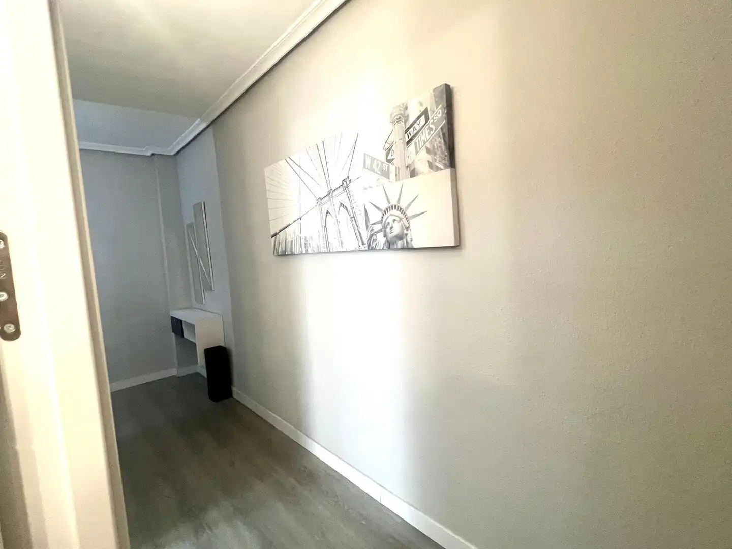 Flat for rent in Plasencia  with Air Conditioner and Furnished