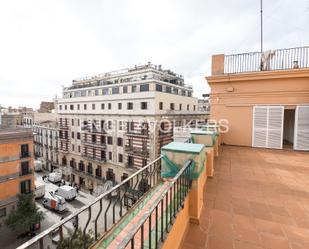 Exterior view of Attic to rent in  Barcelona Capital  with Heating, Parquet flooring and Terrace