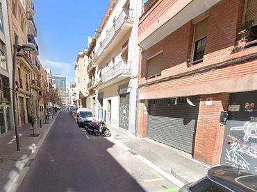 Individual amb ascensor en venda a Carrer de Béjar