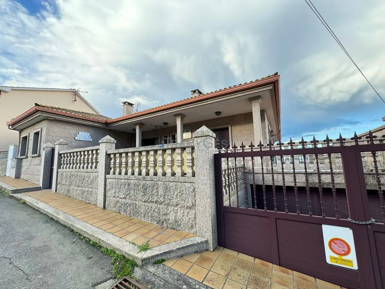 Vista exterior de Casa o chalet en venta en Vilagarcía de Arousa con Calefacción, Jardín privado y Terraza