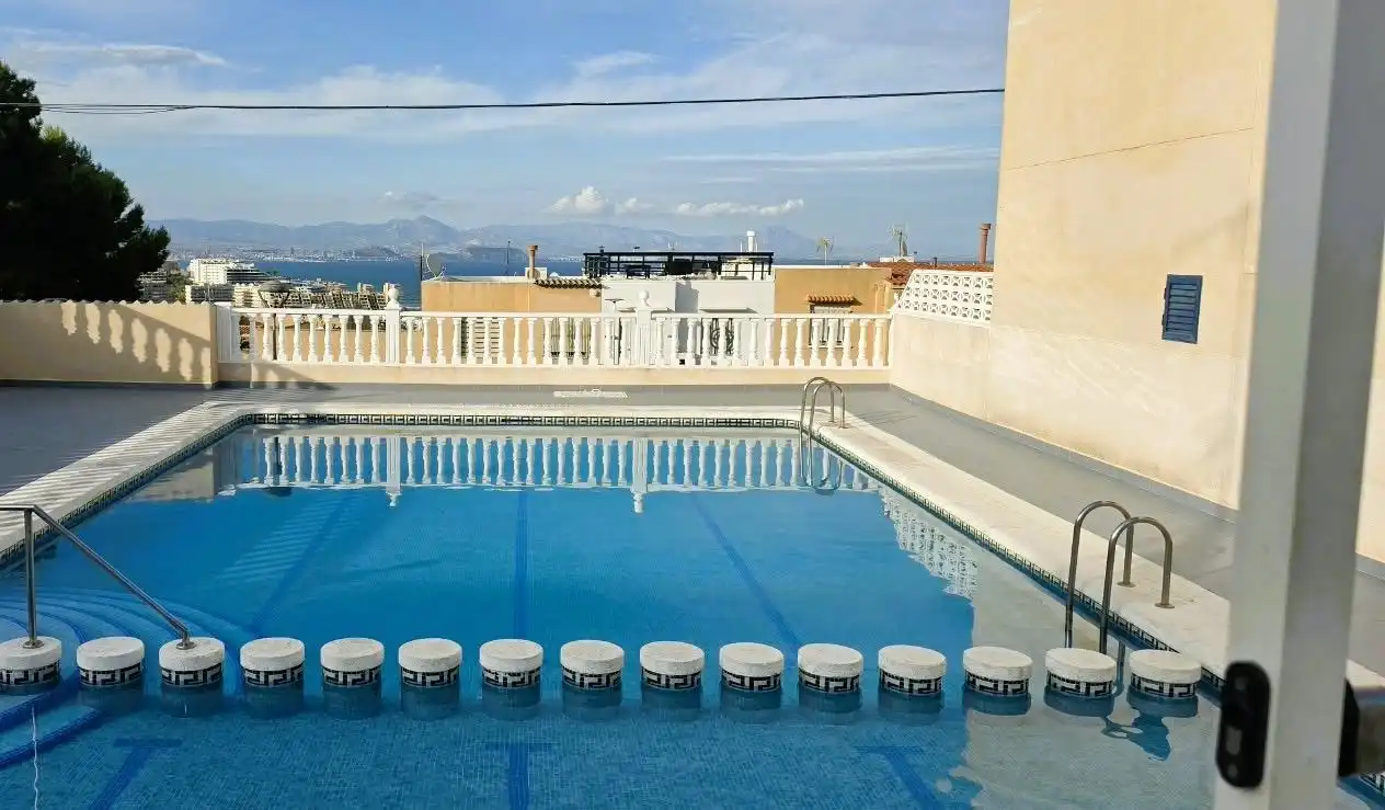Bungalow amb piscina en venda a Gran Alacant, imagen 2