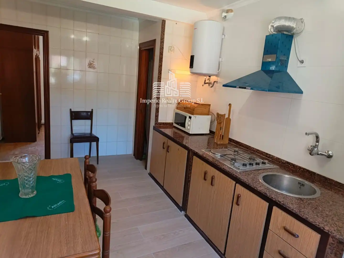 Piso de alquiler en N/A, Sama