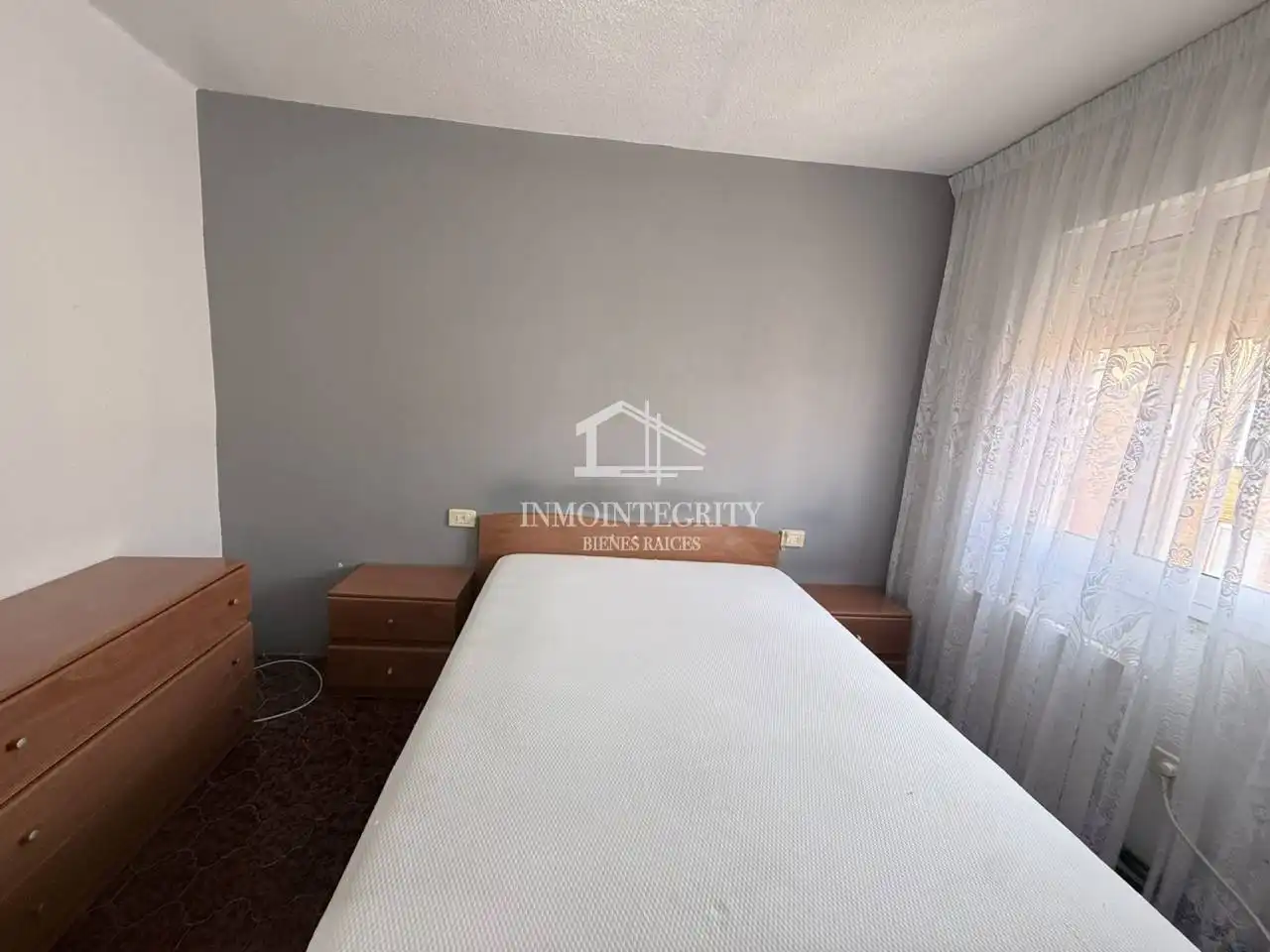 Habitación de Piso en venta en Castellón de la Plana / Castelló de la Plana con Aire acondicionado, Calefacción y Amueblado