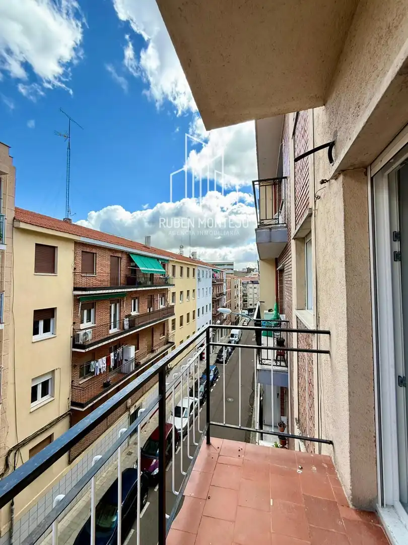 Exterior view of Flat for rent in Salamanca  with Heating, Parquet flooring and Terrace